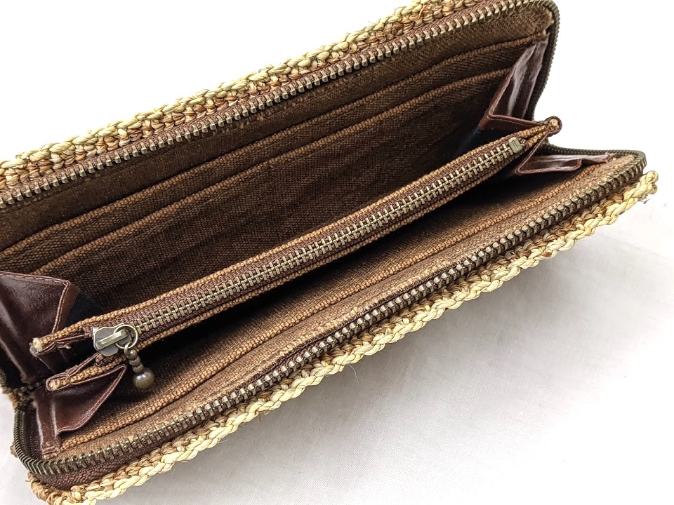ヒロロの財布ファッション